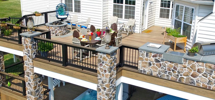 Custom Deck Design Contractors in Lake View Terrace, CA