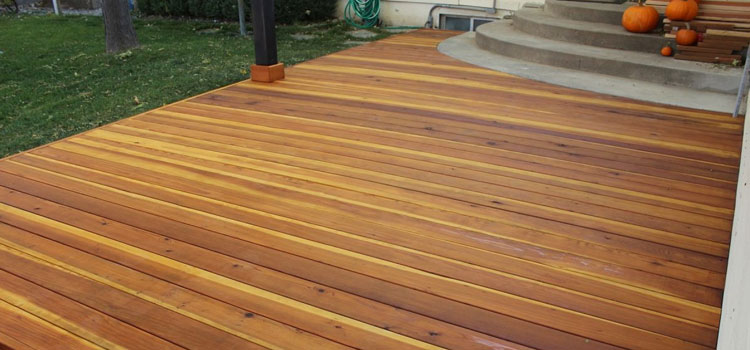 Smooth Redwood Decking in Lake View Terrace, CA